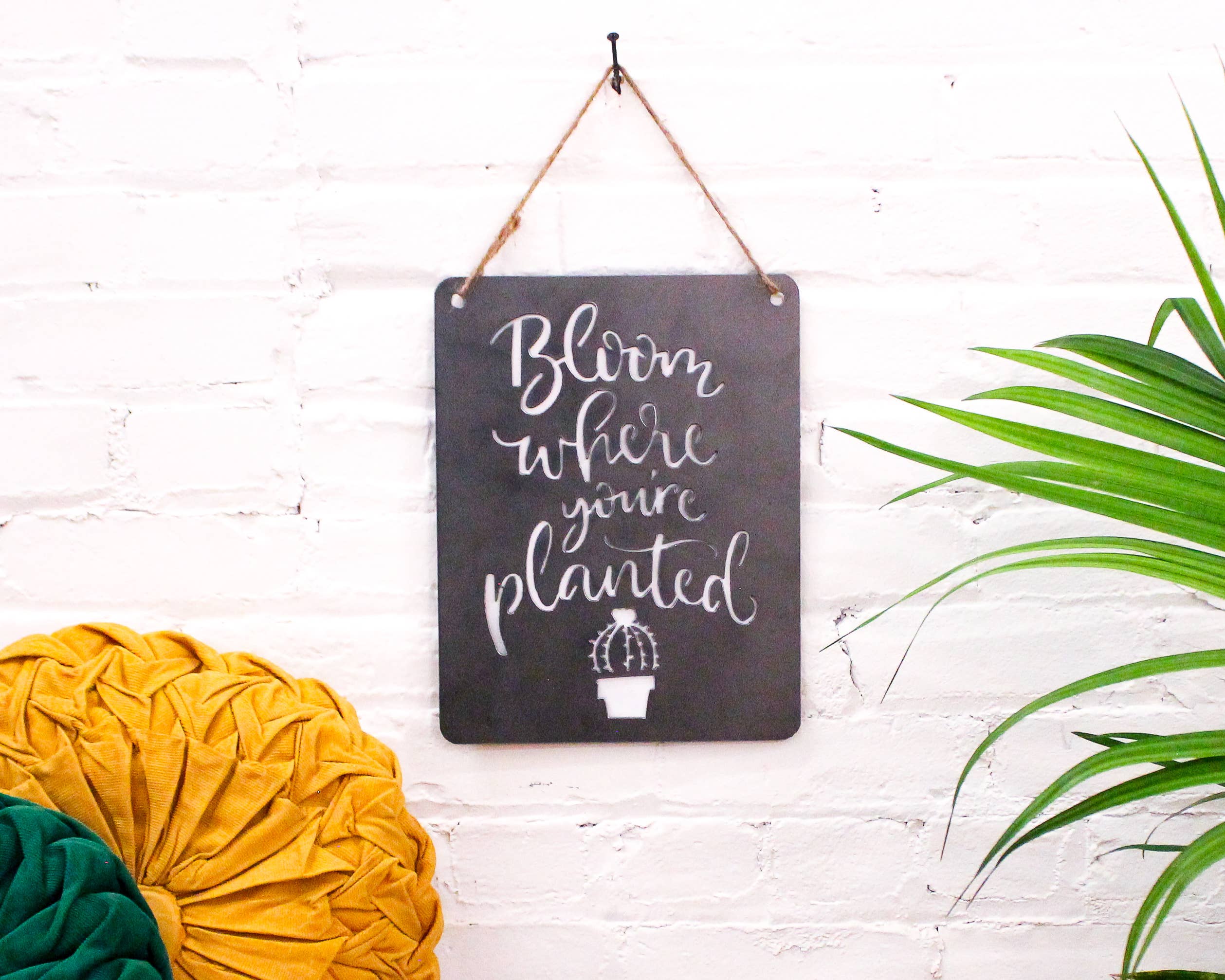 products.gallery.thumbnail_alt